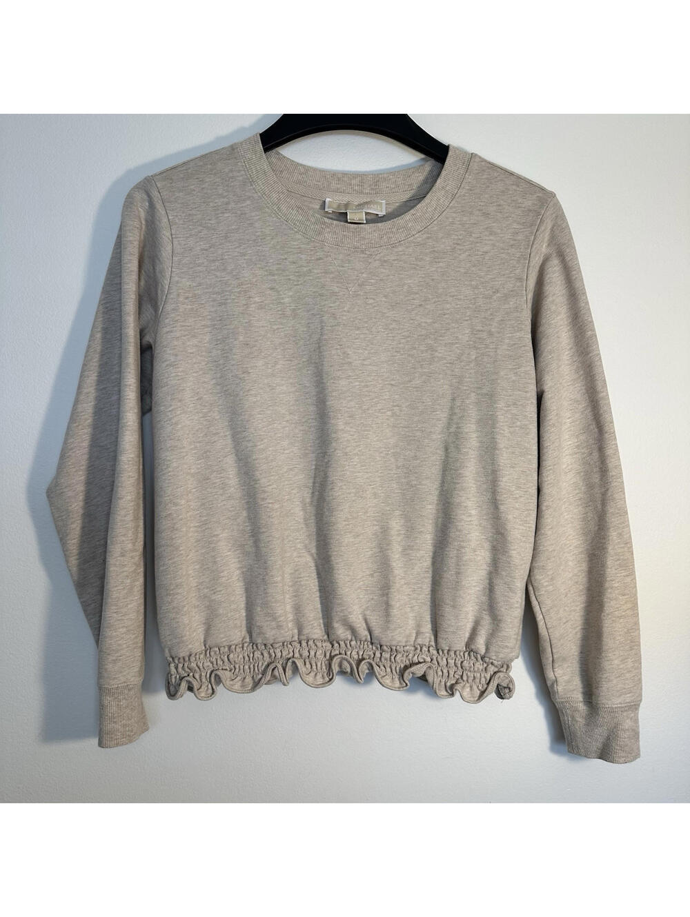 Michael Kors Oatmeal Heat basics Ruffle sweatshirt Women’s Medium NICE